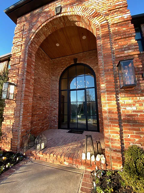 Single iron door with sidelights